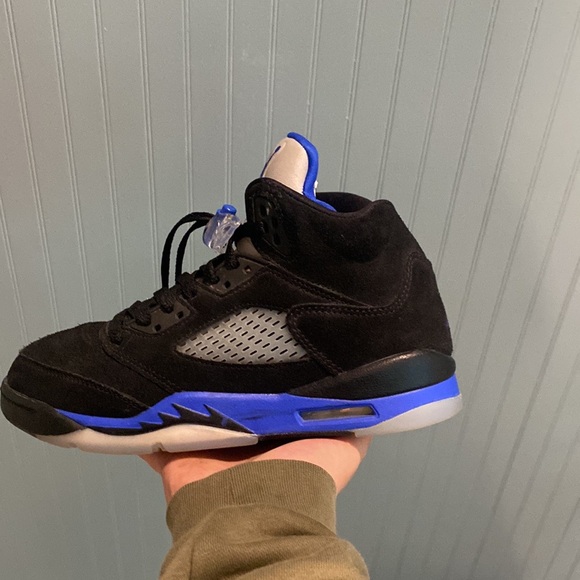 Blue racer jordan 5’s - Picture 4 of 5